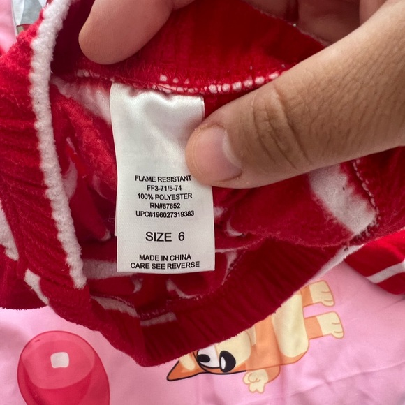 Disney Bluey Christmas pajamas for toddlers unisex size 6 - Picture 5 of 5